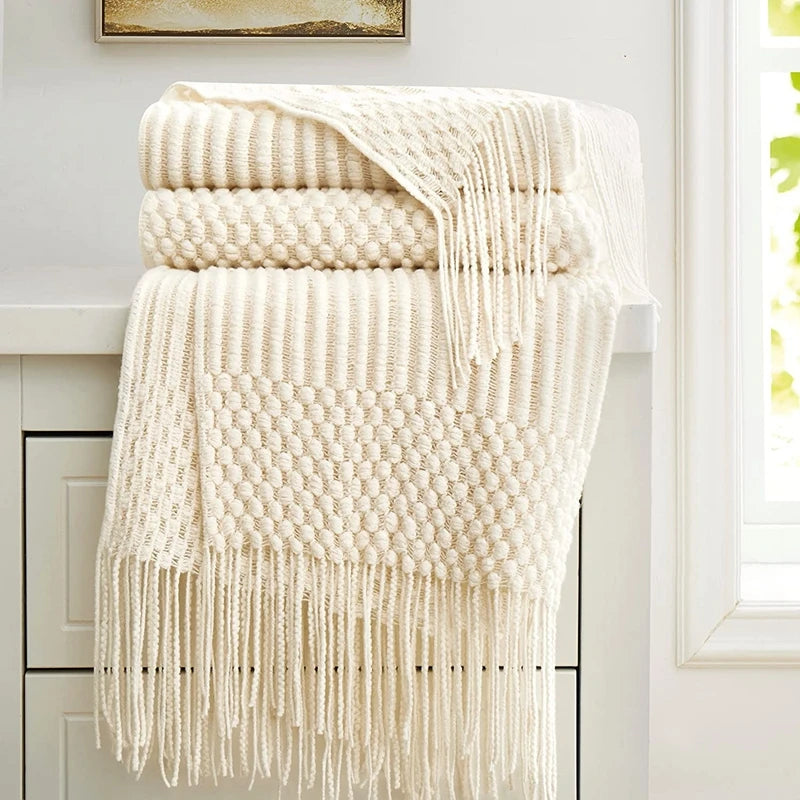 White Boho Chunky Knitted Throw Blanket - AKAAL 